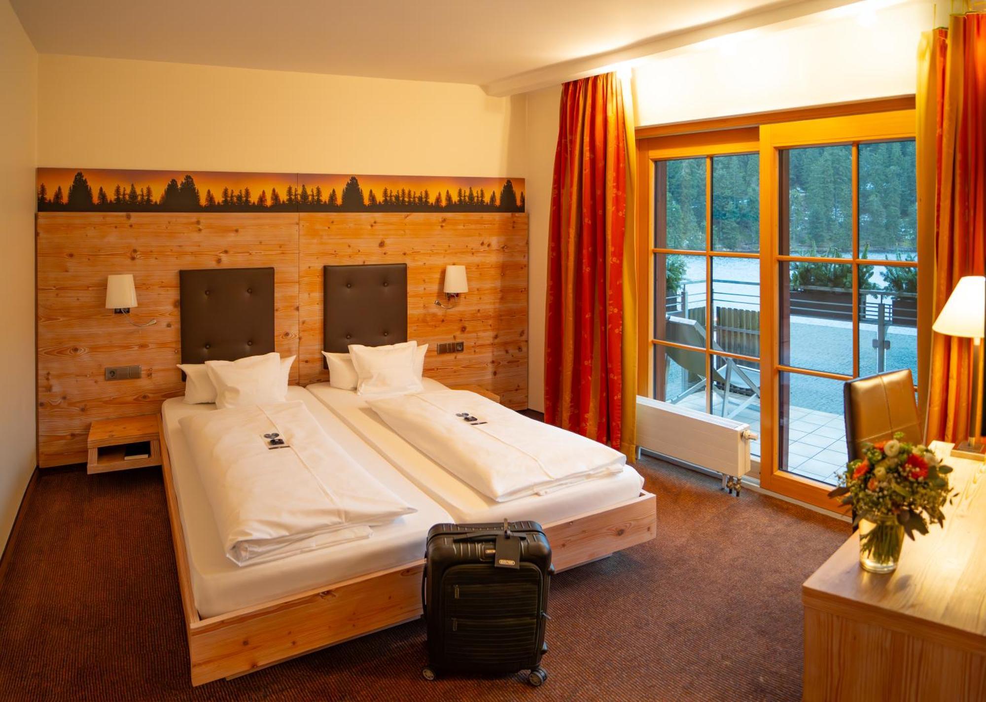 Berghotel Mummelsee Seebach Exterior foto